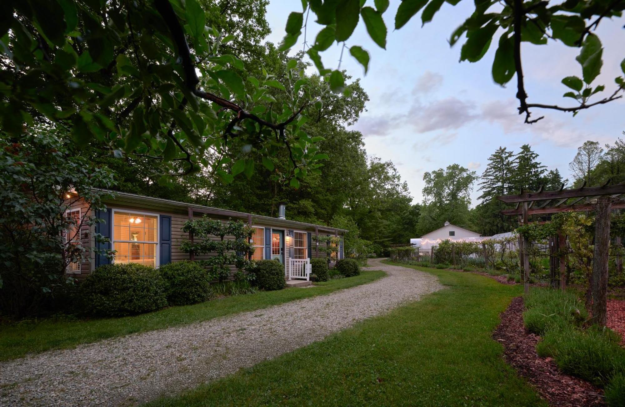 Goldberry Woods- A Modern Farm Resort Union Pier Exterior photo